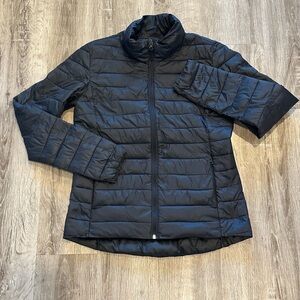 Old Navy Black Puffer Jacket with High Collar and Quilted Design